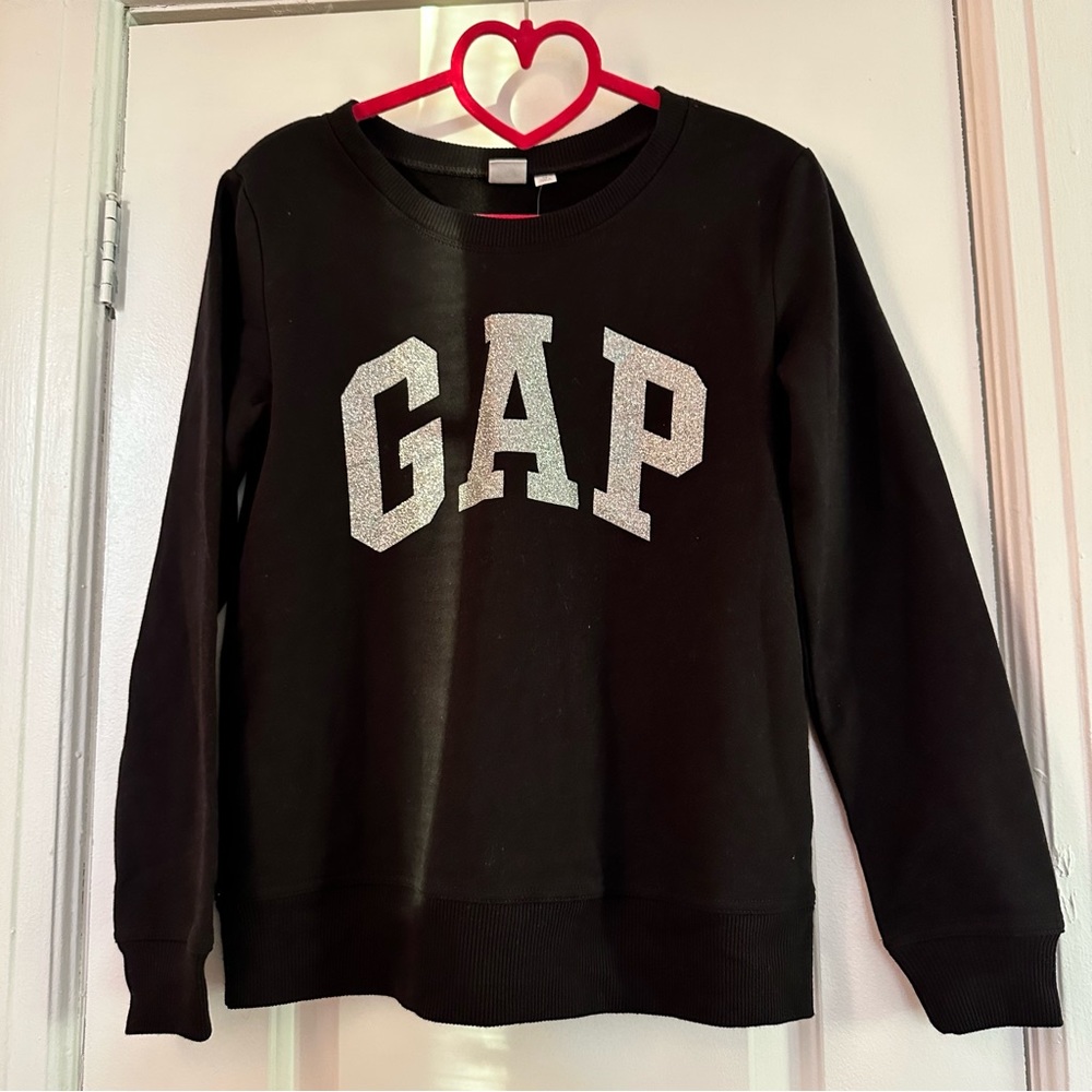 gap sweatshirt